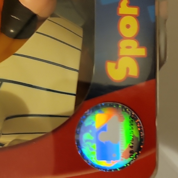 New in Box: Hasbro Mr Potato Head Sports Spud NY Yankees - Picture 8 of 10